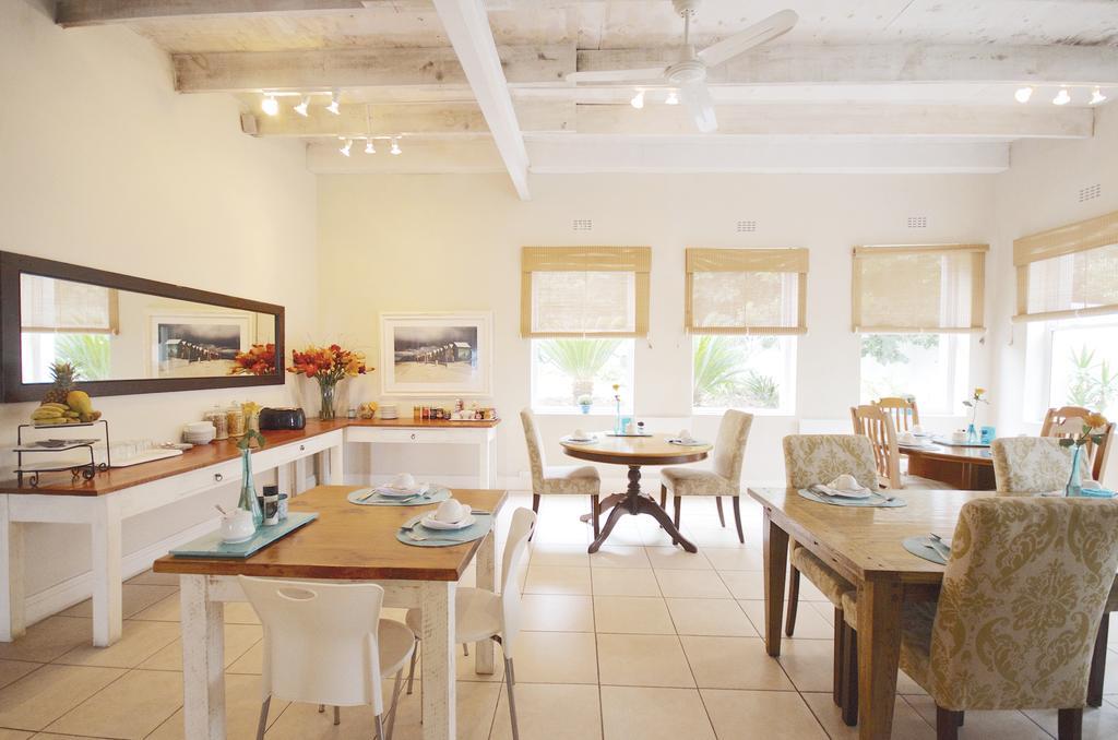 61 On Camps Bay Bed & Breakfast