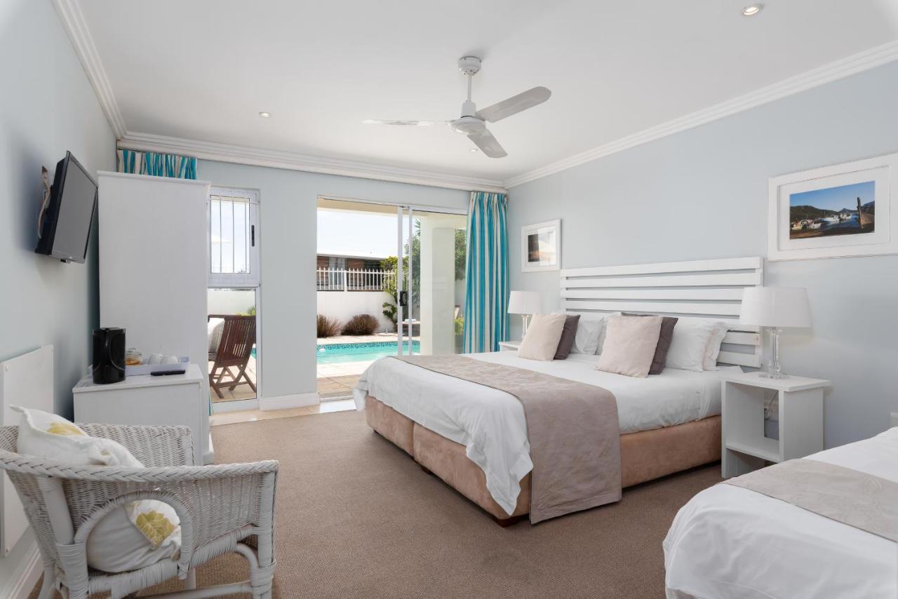61 On Camps Bay Bed & Breakfast 3*